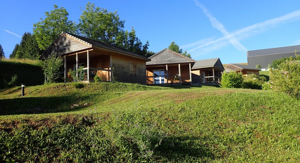 Les chalets du camping